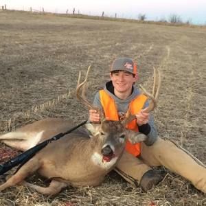 Meet your Posher, Dustin